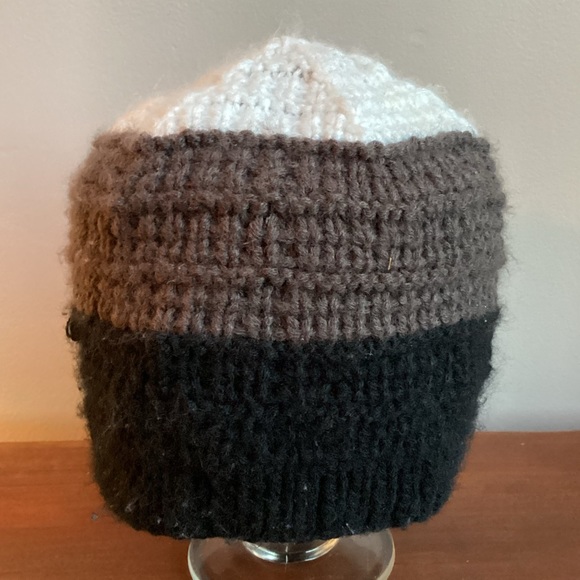 Under Armour Toboggan - Picture 5 of 7